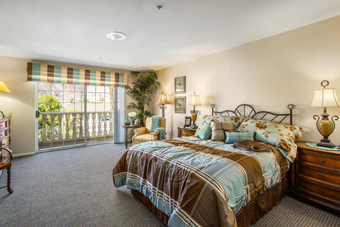 Assisted Living Studio apartment at Hallmark Palm Springs